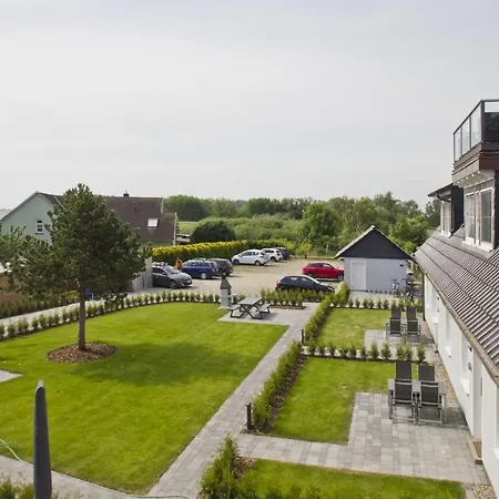 Moderne Mit Eigener Terrasse - Haus Inselwind Meerstille *
