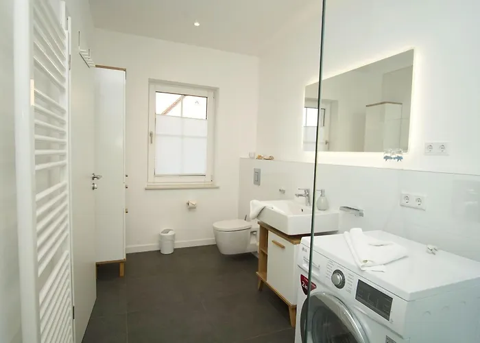Haus Inselwind Ferienwohnung 07 Meerstille * Groß Zicker